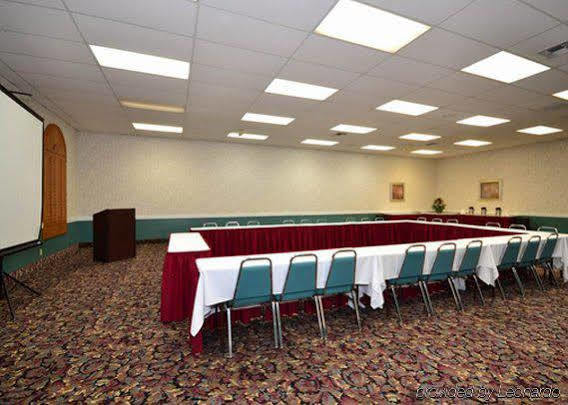 Clarion Suites Yuma Business photo